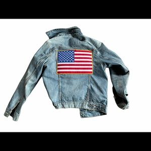 Levi’s denim jacket with USA flag patch Unisex